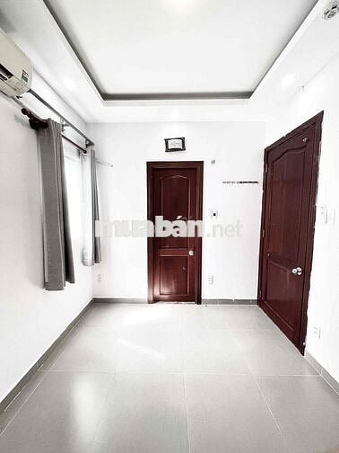 Bình Thạnh (Hàng Xanh). Tách bếp.