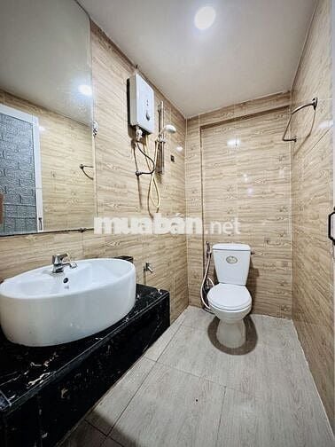 NHÀ NGUYÊN CĂN 1 PHÒNG NGỦ TOILET RIÊNG FULL NỘI THẤT MỚI TINH NGAY Q3