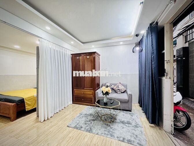 NHÀ NGUYÊN CĂN 1 PHÒNG NGỦ TOILET RIÊNG FULL NỘI THẤT MỚI TINH NGAY Q3