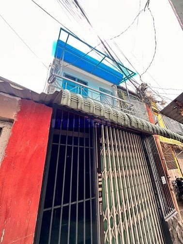 Hàng Hiếm nhà TL40, 1 lầu, 2 phòng ngủ, hẻm gần mặt tiền, sổ riêng, 