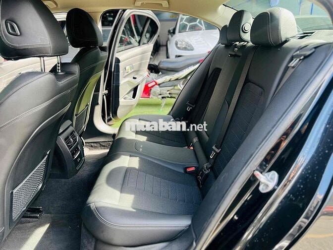 BMW 320i Sport Line Model 2022 siêu lướt 23.000km