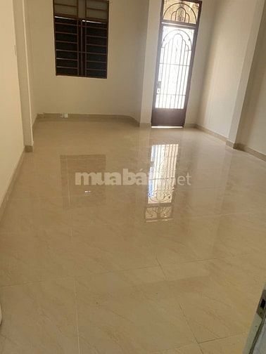 CHO THUÊ NHÀ GẦN METRO BÌNH PHÚ. NHÀ CƯ XÁ ĐÀI RA ĐA.