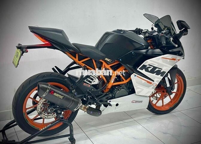 KTM RC390 2015