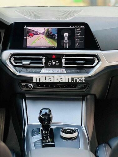 BMW 320i Sport Line Model 2022 siêu lướt 23.000km