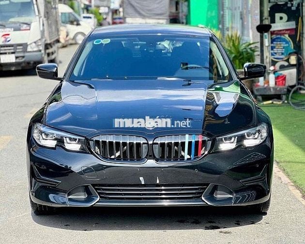 BMW 320i Sport Line Model 2022 siêu lướt 23.000km
