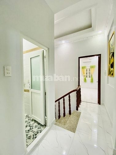 Nhà 70m² Nguyễn Oanh Gò Vấp, 3 lầu,đang cho thuê 21tr/th. Giá 3 tỷ 29