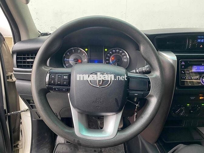 Toyota Fortuner 2018 2.4G 4x2 - 126000 km