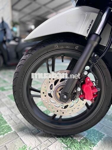 SH 160 ABS Xám Thể Thao 2025 Odo 1000km