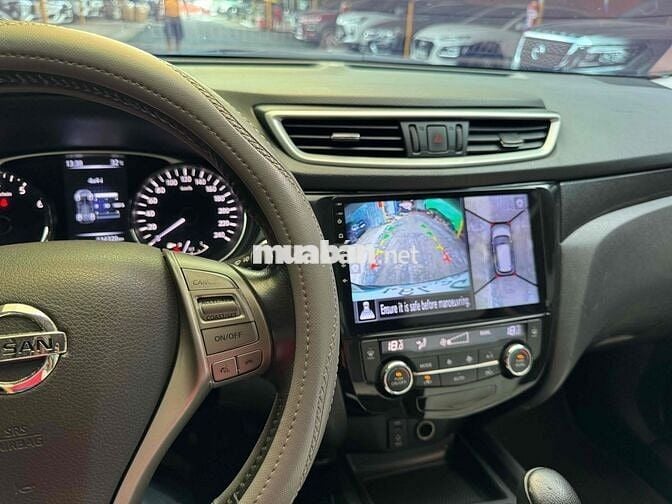 Nissan X trail 2017 2.5 SV 4WD - 100000 km