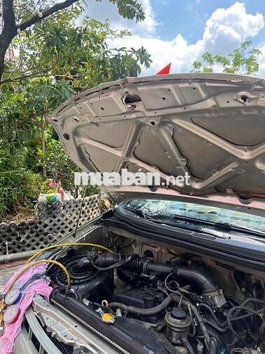 Toyota Innova 2007 J - 295000 km