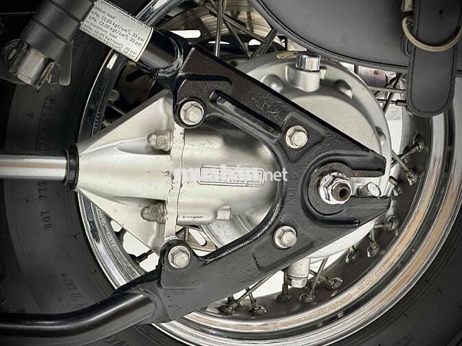 YAMAHA ROYAL DRAGSTAR 1300