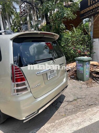 Toyota Innova 2007 J - 295000 km