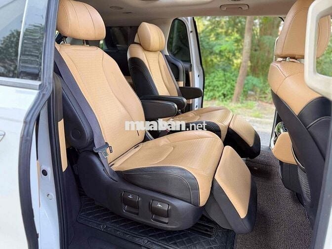 Kia Carnival 2021 2.2D Signature cao cấp, giá tốt