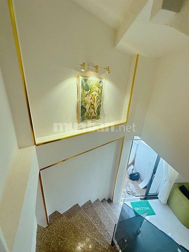 chính chủ hoa hồng 3% gửi ace sale, nhà đẹp 5 phòng ngủ trung tâm PN