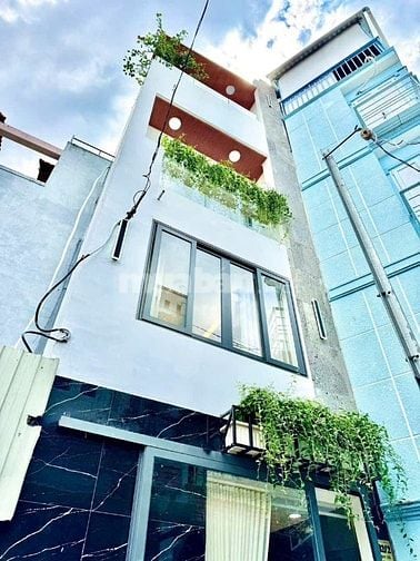 chính chủ hoa hồng 3% gửi ace sale, nhà đẹp 5 phòng ngủ trung tâm PN