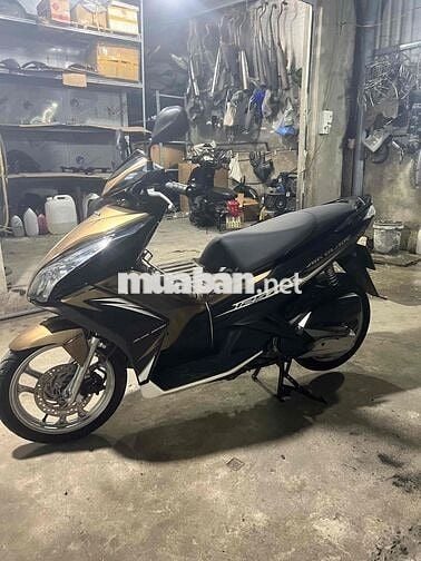 cần bán ab 125 2014 bstp 9c màu vàng đồng