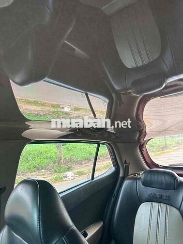 Cần Bán Hyundai Grand i10 2015