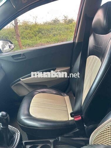 Cần Bán Hyundai Grand i10 2015