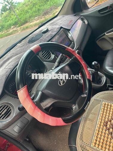 Cần Bán Hyundai Grand i10 2015
