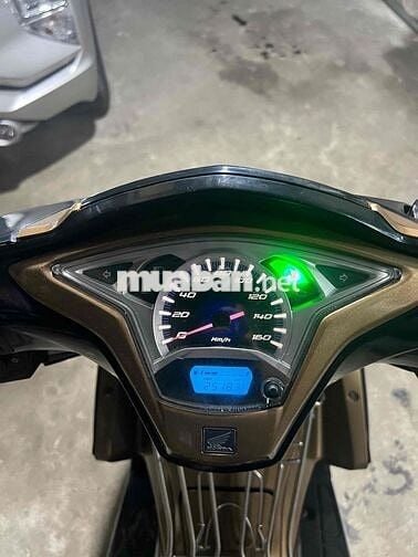 cần bán ab 125 2014 bstp 9c màu vàng đồng