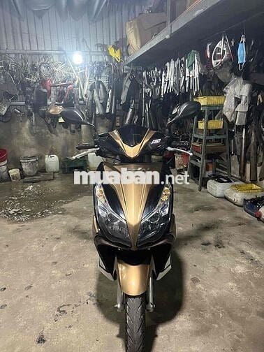 cần bán ab 125 2014 bstp 9c màu vàng đồng