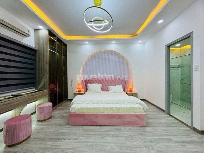 2tỷ2 nhà chính chủ ngộp cần bán hẻm Hậu Giang Q6 -3tầng 6PN 6WC hẻm 5m