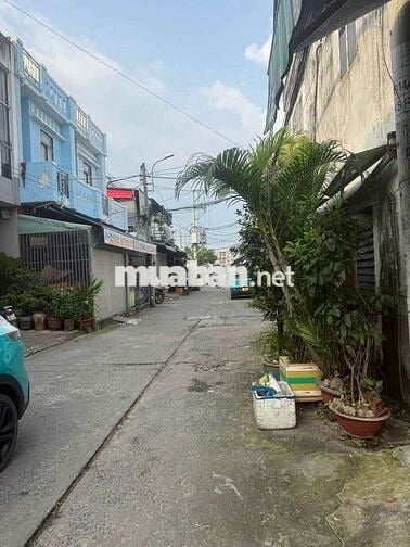 5,2 tỷ đg số 19 ,q bình tân hẻm 6m thông dt 4x16 nhà 1 trệt 1 lầu