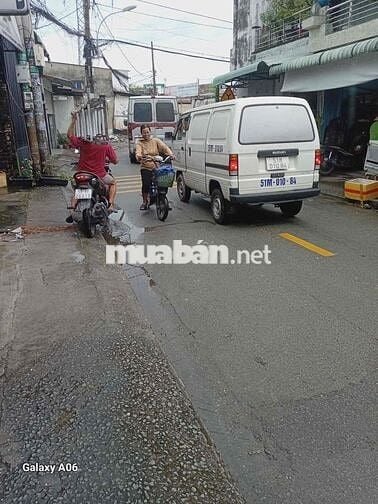 Cần bán nhà 1 sẹt ngay nhã tư bà điểm hóc môn