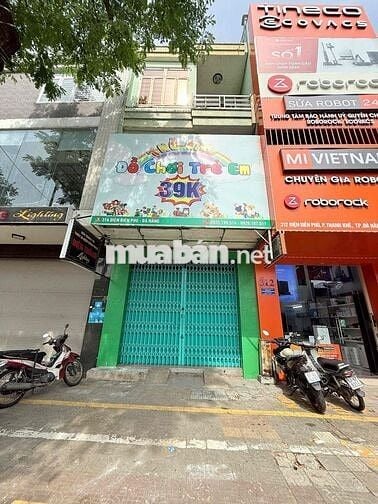 Nhà mặt tiền 3 tầng ngang 4,4m, vỉa hè 5m, Điện Biên Phủ, Đà Nẵng
