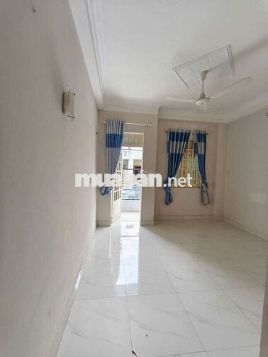 4 PHÒNG MẶT TIỀN ĐƯỜNG KHU BÌNH PHÚ