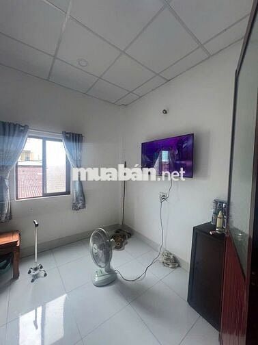 3 TẦNG BTCT - NGAY AEON MALL - GIÁ 4TY150 BỚT LỘC-  BỜ BAO TÂN THẮNG