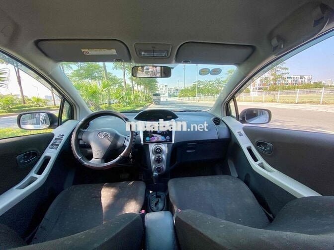 Toyota Yaris 2007 1.3 AT - 138000 km