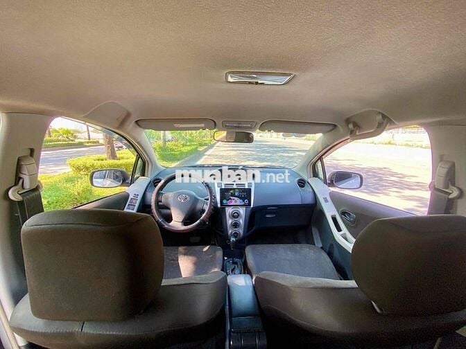 Toyota Yaris 2007 1.3 AT - 138000 km