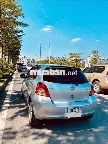 Toyota Yaris 2007 1.3 AT - 138000 km