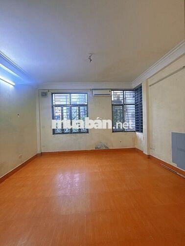 Nguyễn Khang - Ô Tô Vào Nhà - Kinh doanh - Sát Phố - 4 Tầng 9.6 Tỷ