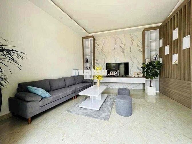 Cho Thuê Nhà  4Phòng Ngủ Ở & Mở Văn Phòng Mặt Tiền Nguyễn Đức Thuận