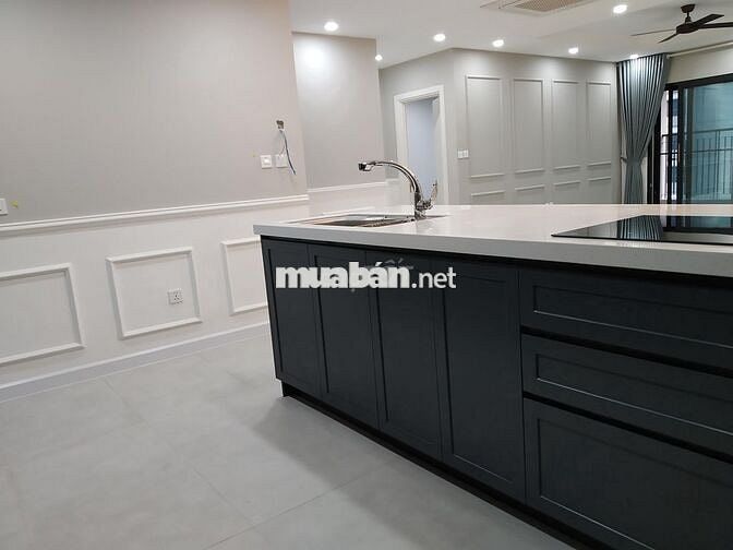 Chính chủ bán căn hộ 96m², tầng trung, nội thất cao cấp, giá tốt