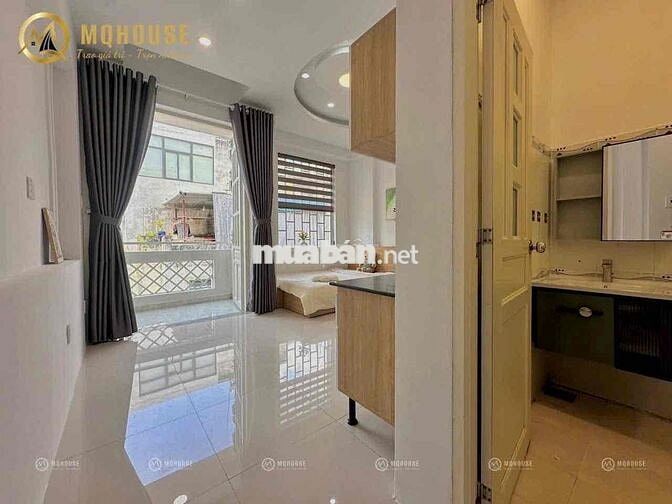 Căn Hộ Ban Công Full Nội Thất Ung Văn Khiêm Bình Thạnh Gần Hàng Xanh