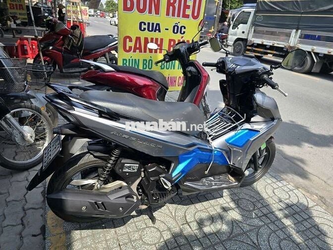 Ab 125cc date 2020,máy zin.BST:70,xe đẹp,chính chủ