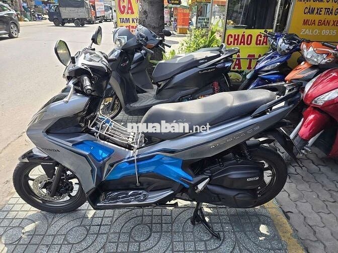 Ab 125cc date 2020,máy zin.BST:70,xe đẹp,chính chủ