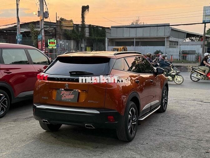 Peugeot 2008 2021 GT Line 1.2 AT odo 34000 km