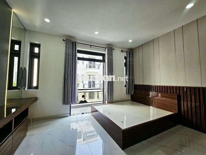 Nhà phố đồng bộ đường 11m DC văn minh