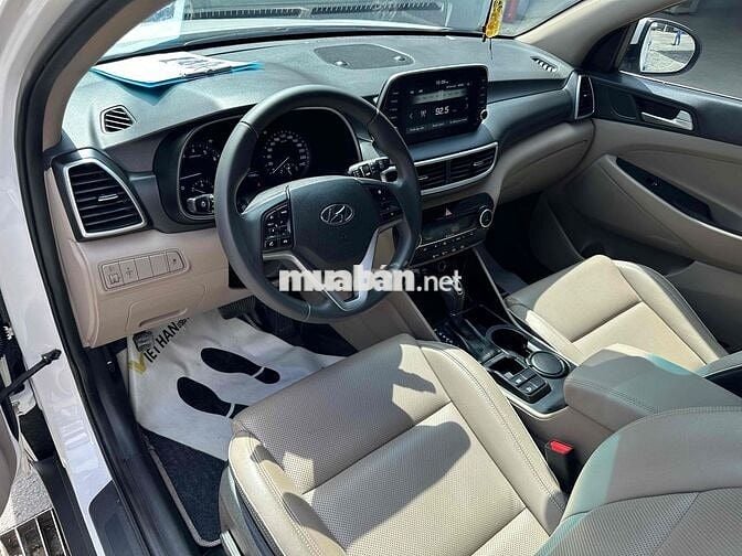 Hyundai Tucson 2021 2.0L Tiêu chuẩn - 71000 km