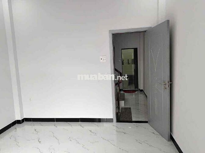 Nhà mới đón tết 4PN chỉ 4.6T Bình Đông Q8 ngay trường THPT Ngô Gia Tự