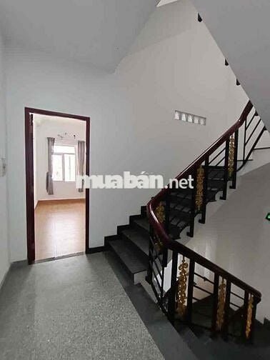 BÁN NHÀ MẶT TIỀN PHAN VĂN HỚN - 4.7x23 - ĐƯỜNG 40M - 4TẦNG - 20.2TỶ