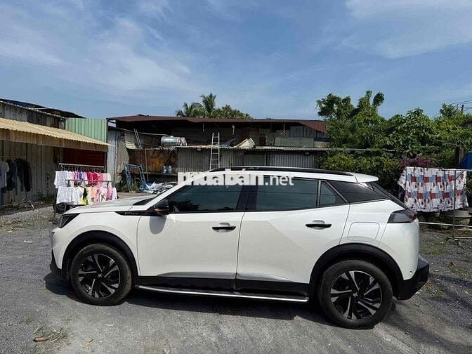 Siêu Lướt Peugeot 2008 2024 GT Line AT - 9800 km