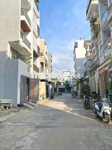 Bán đất hẻm 92 Vườn Lài, DT: 110m2 thổ cư. Hẻm 8m đổ nhựa sạch sẽ