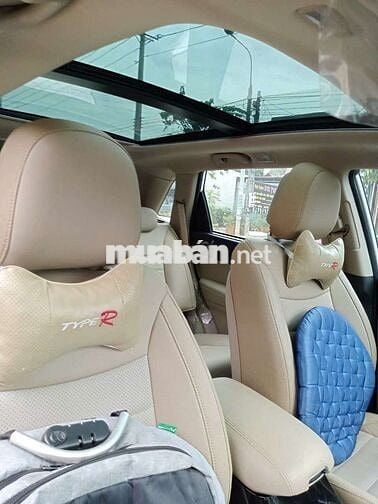 2020 Premium 2.5 AT - 32000 km