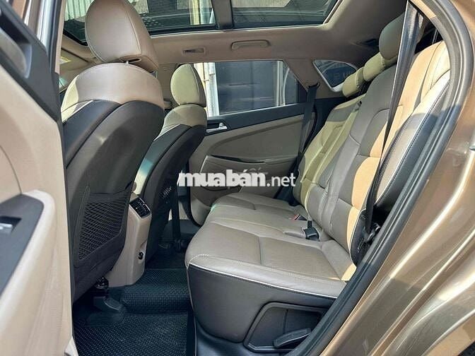 Hyundai Tucson 2021 2.0L Tiêu chuẩn - 71000 km