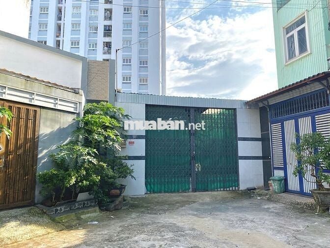 Bán đất hẻm 92 Vườn Lài, DT: 110m2 thổ cư. Hẻm 8m đổ nhựa sạch sẽ